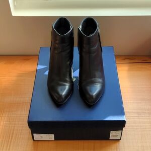 GUC Sz 6.5 black leather Brooks Brothers ankle boots